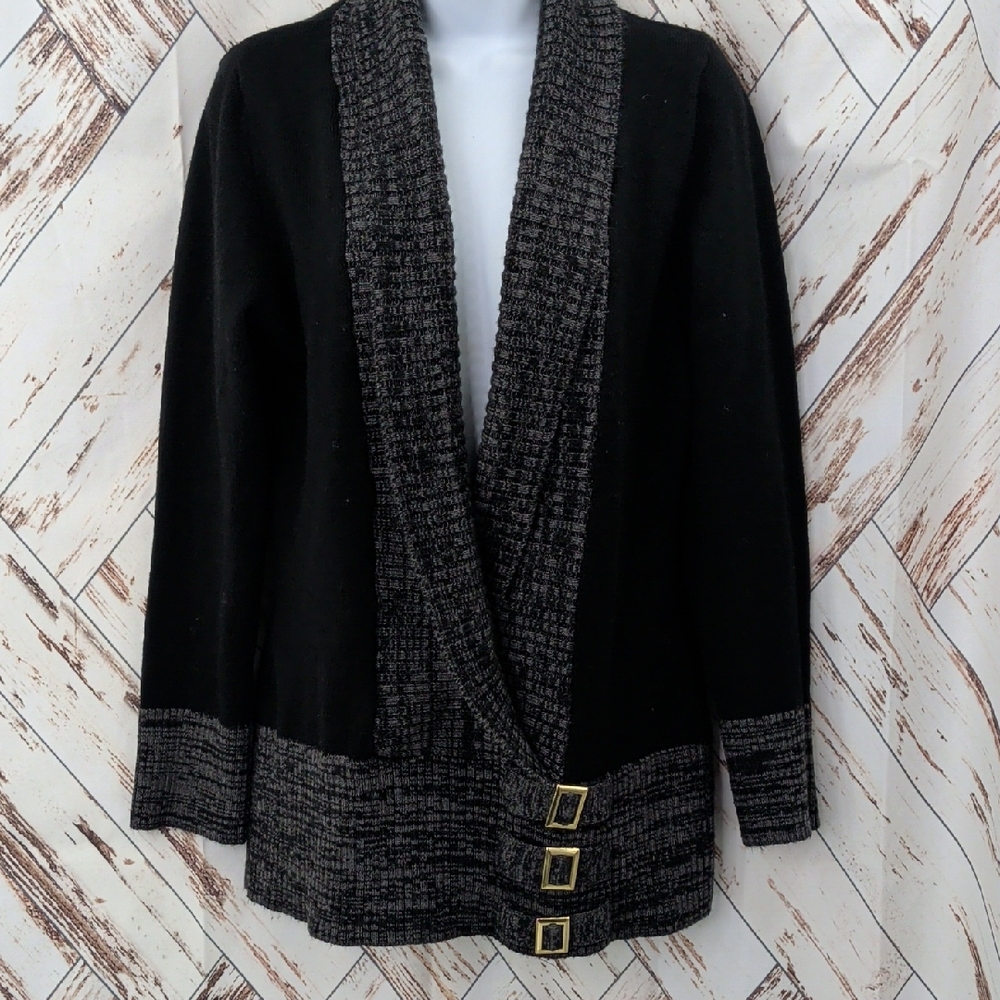 VENUS Women's Black and Gray Cardigan with Button Accents